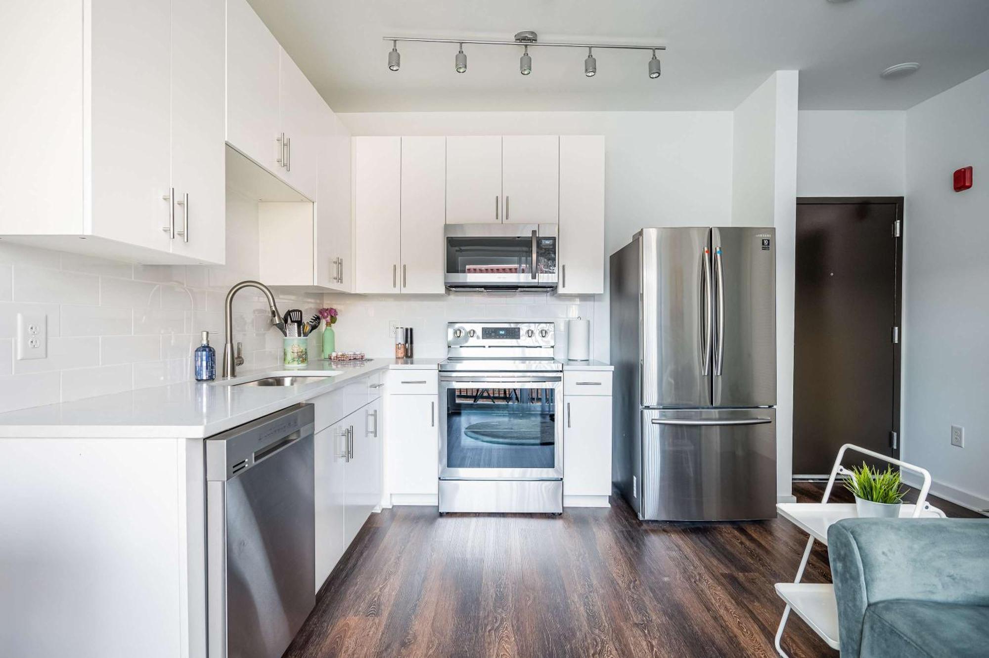 Luxe 1br W Balcony In Downtown 542blvd Casa de Férias *
